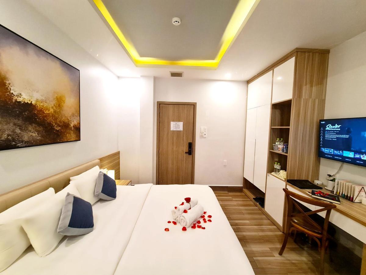 Dong Hai Hotel _ Rach Gia Exterior photo