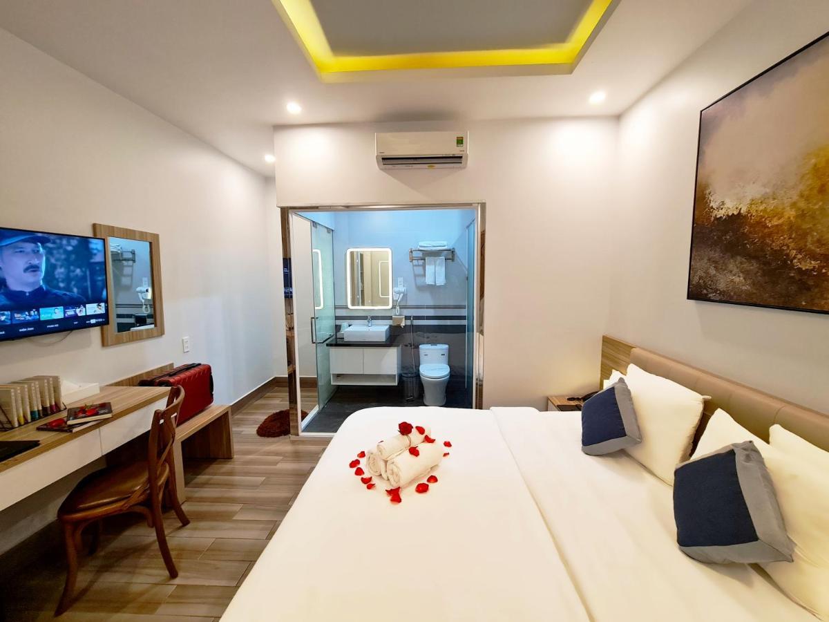 Dong Hai Hotel _ Rach Gia Exterior photo